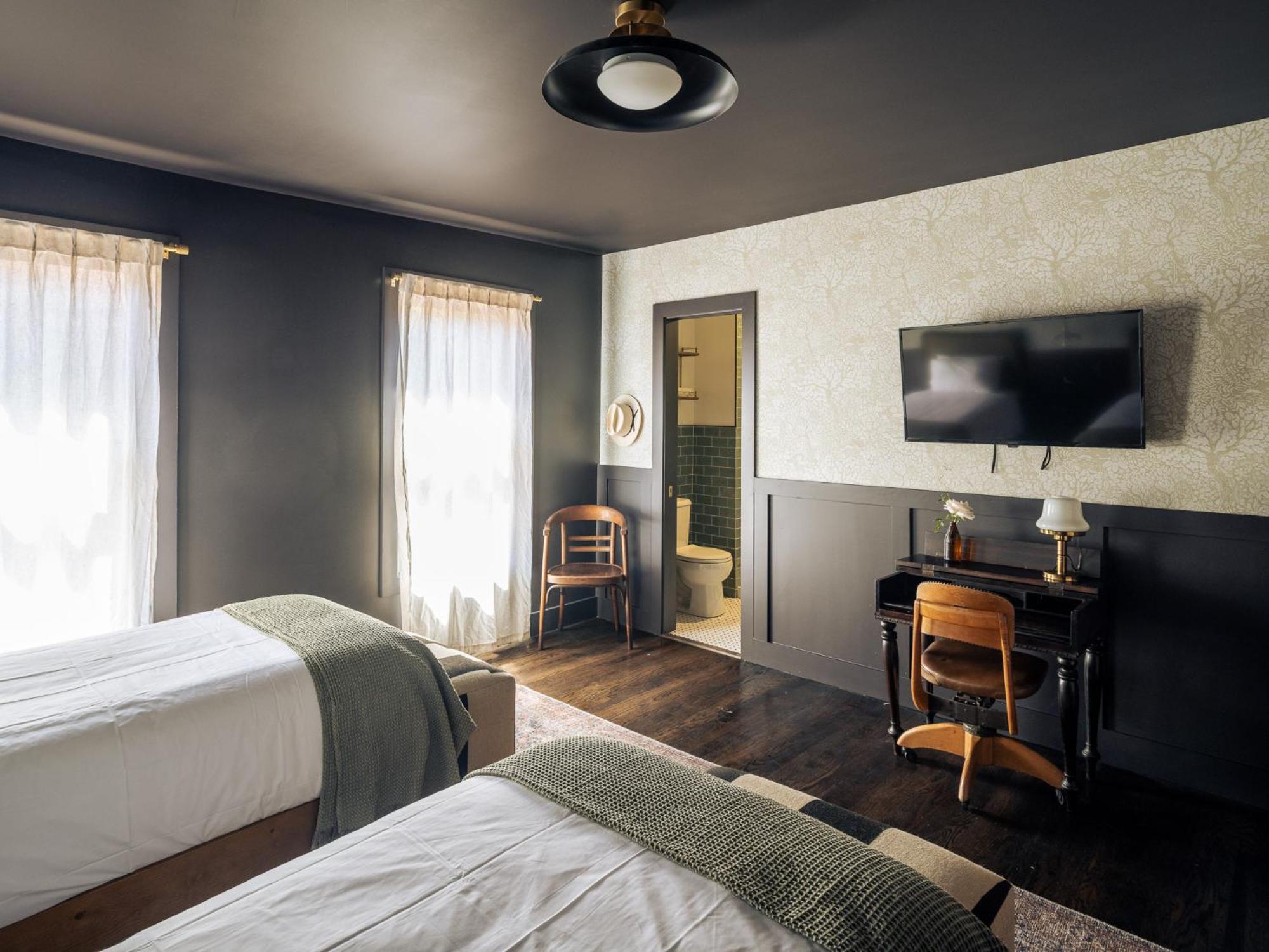 Hotel The Madison Dallas